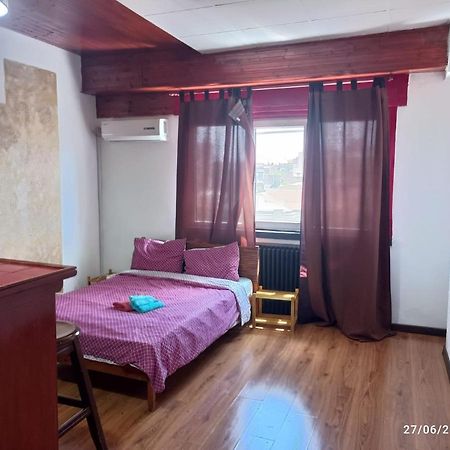 Sweet Central Apartment Bucharest Exterior photo