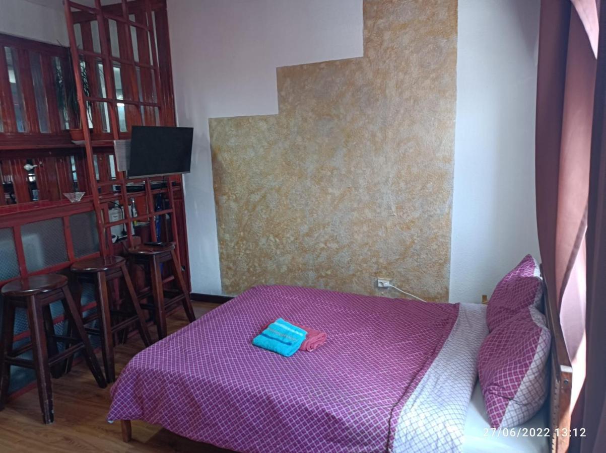 Sweet Central Apartment Bucharest Exterior photo